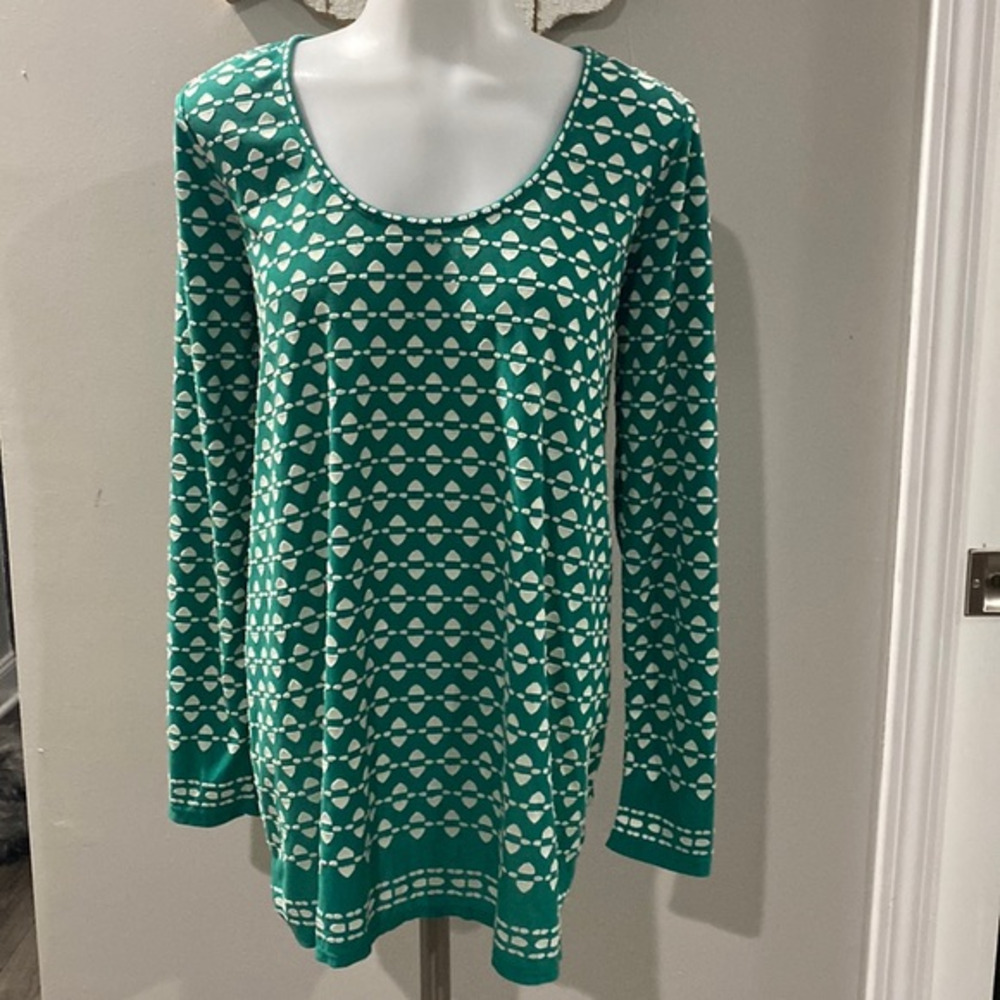 NWT! Studio M Green‎ Printed Shirt
